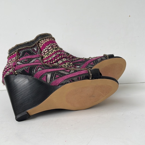 June by June Ambrose Peep Toe Fabric and Leather Wedge Bootie - Picture 8 of 9